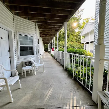 Bay Breeze Resort Ephraim Exterior photo