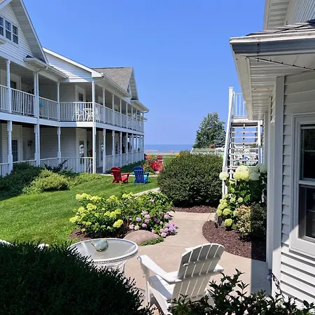 Bay Breeze Resort Ephraim Exterior photo