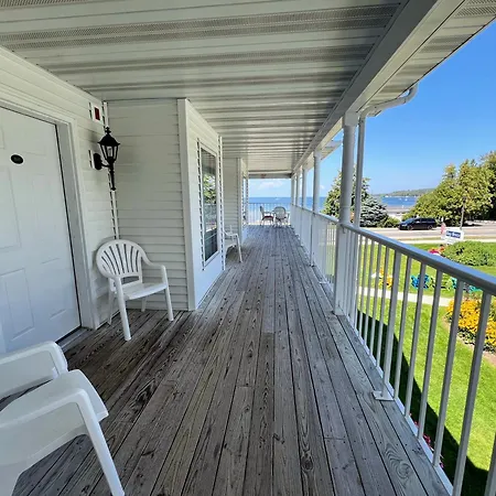 Bay Breeze Resort Ephraim Exterior photo